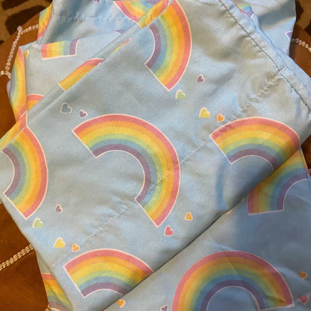 Rainbow Patterned Bedding Sheets - Picture 2 of 2